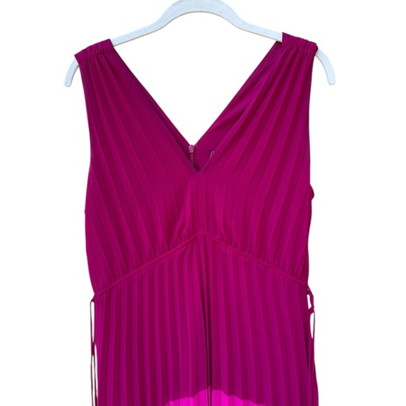 Taylor  Chiffon Pleated Color Block Sleeveless Midi Dress Size 12p - Picture 4 of 6